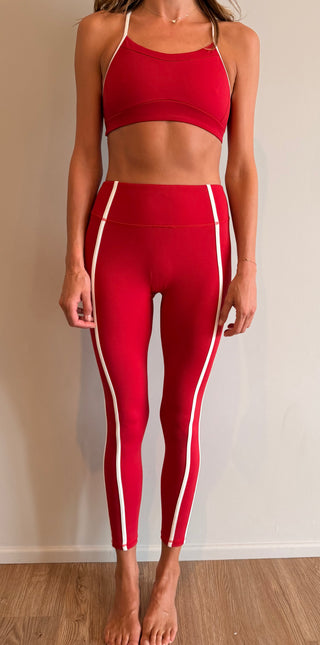 The Powerline Crop in Red