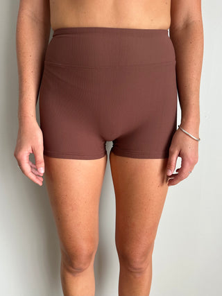 The Ripple Short in Brown